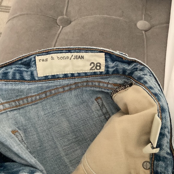 Rag and Bone BEST Jean shorts - Picture 3 of 5